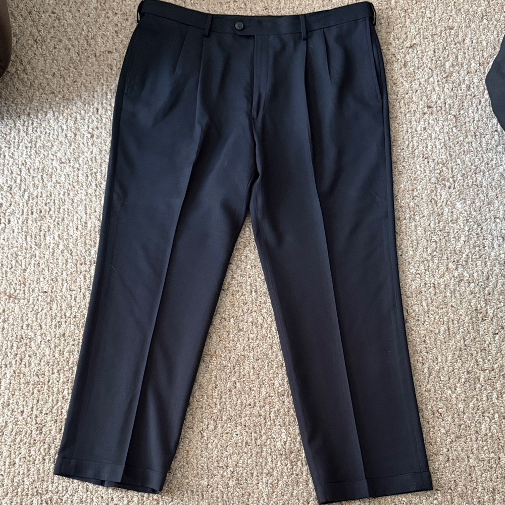 Haggar Men's Elegant Dress Pants
